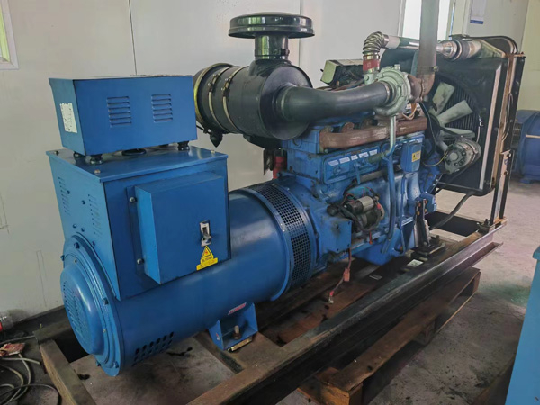 武威100kW柴油发电机组使用多级机油有哪些优缺点？